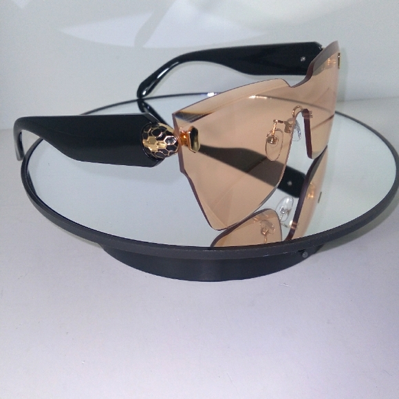 Orange Lens Gold & Black Snake Head Design Square Sunglasses - Picture 4 of 7